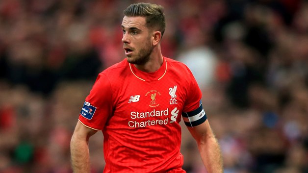Henderson Layak Angkat Piala Liga Europa