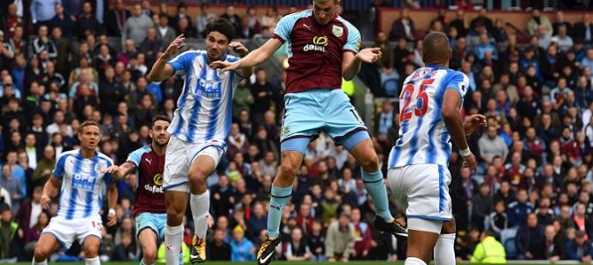 Prediksi Skor Huddersfield Town vs Burnley 30 Desember 2017