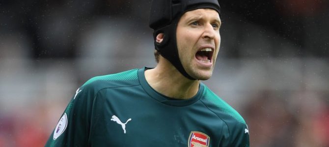 Cech Catatkan Cleen Sheat ke-200 Saat Laga Kontra Watford